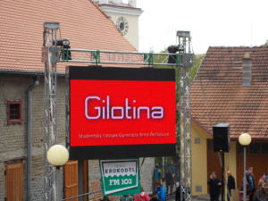 Gilotina - spot - Majáles 2015